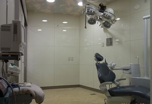 篠塚歯科医院のリニューアルしたインプラント専用手術室